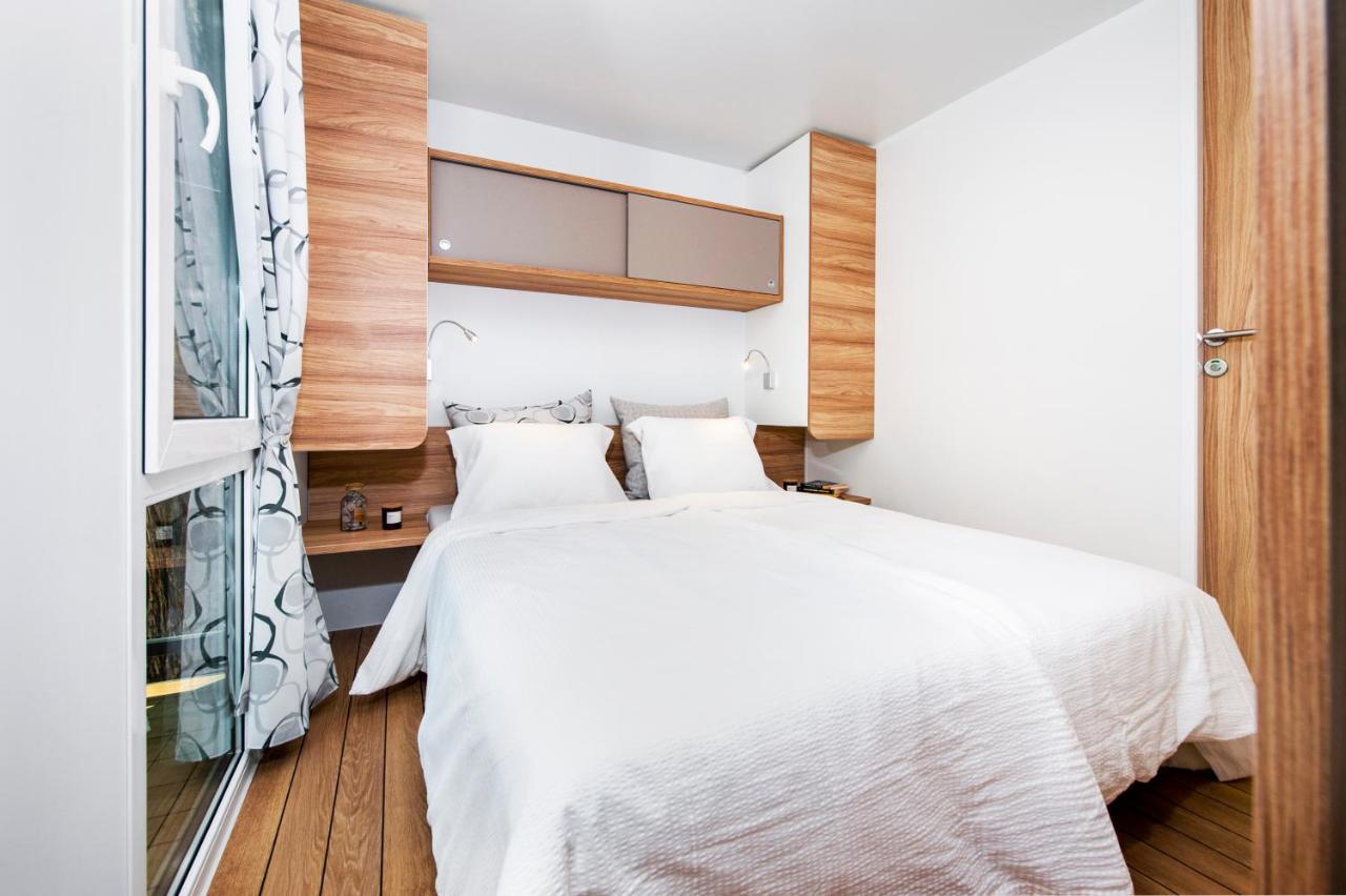 Pineta Mobile Home In Porton Biondi Camp Rovinj Buitenkant foto